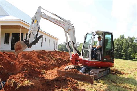 Takeuchi Launches TB250